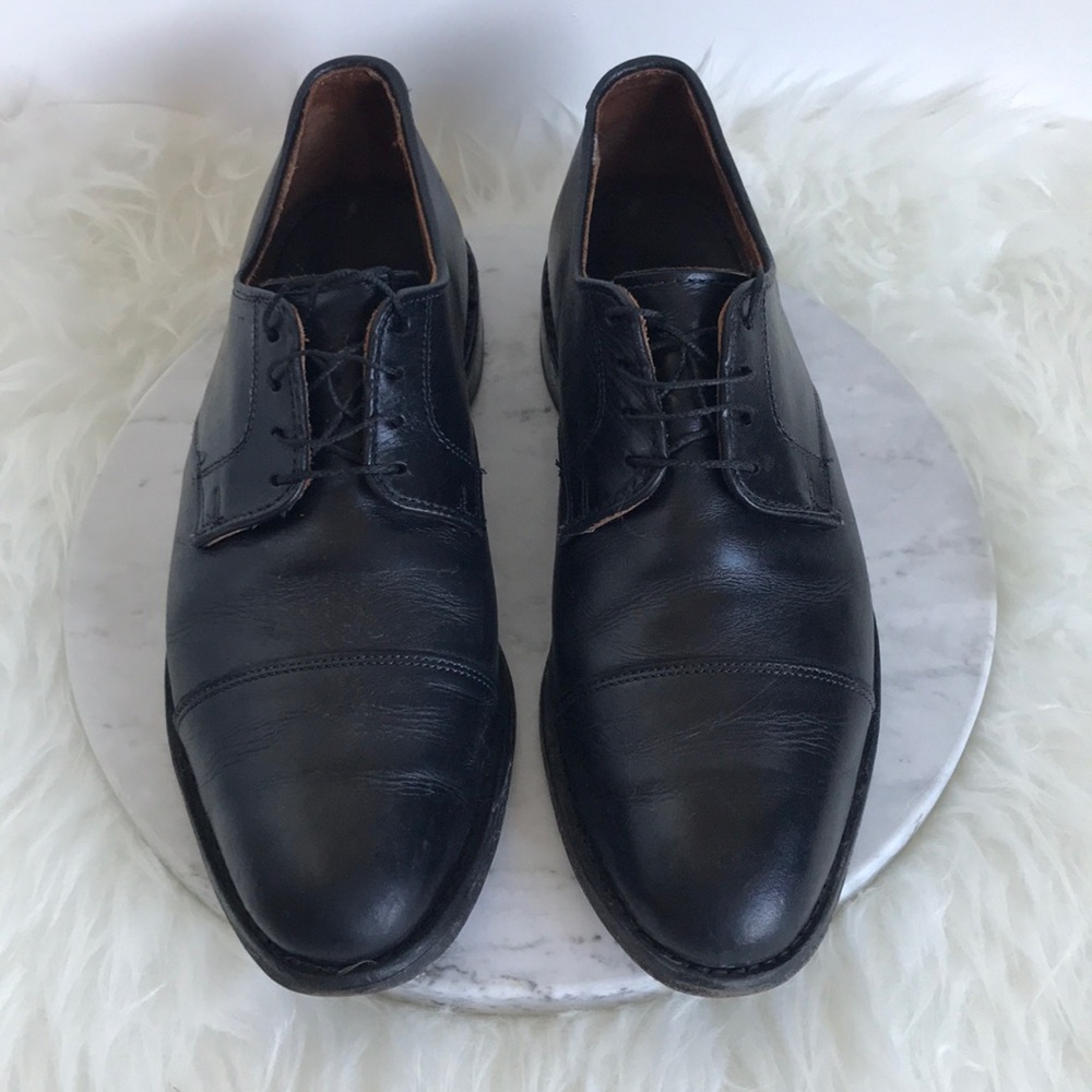 Men’s Classic Cap Toe Leather Dress Shoes - Picture 3 of 7